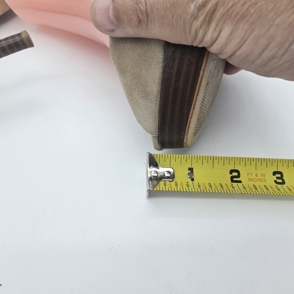 Michael Kors taupe Suede Peep Toe Slingback Stiletto Platform Heels Size 8.5M - Picture 8 of 13